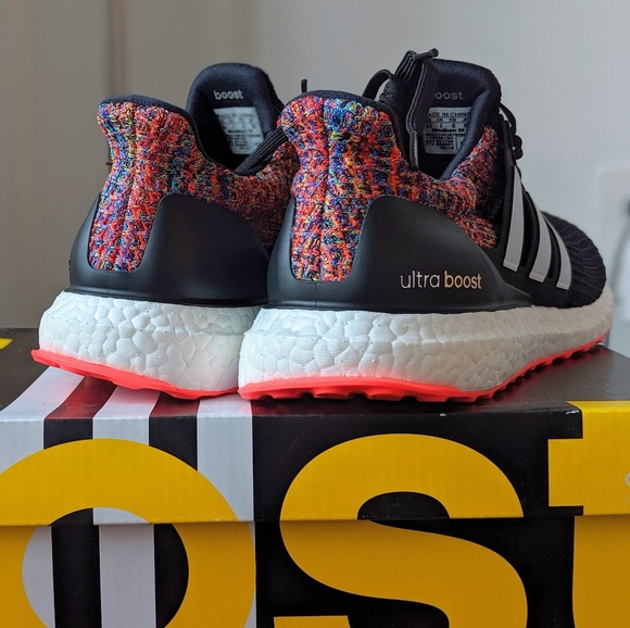 *SOLD* Adidas Ultraboost MiAdidas 8.5 Ultra Boost - Picture 6 of 7
